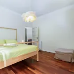 Luna Maris Апартаменти *